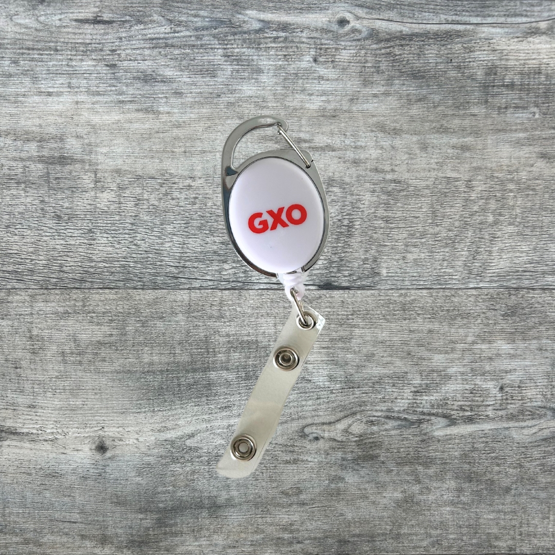 EXTENDABLE BADGE HOLDER